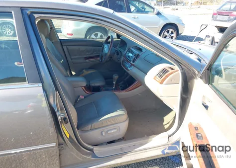 2004 Toyota Camry Xle from USA, damaged, VIN 4T1BE30K84U795211